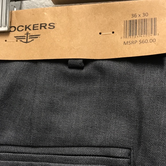 SOLD - Dockers dress pants - Picture 5 of 5
